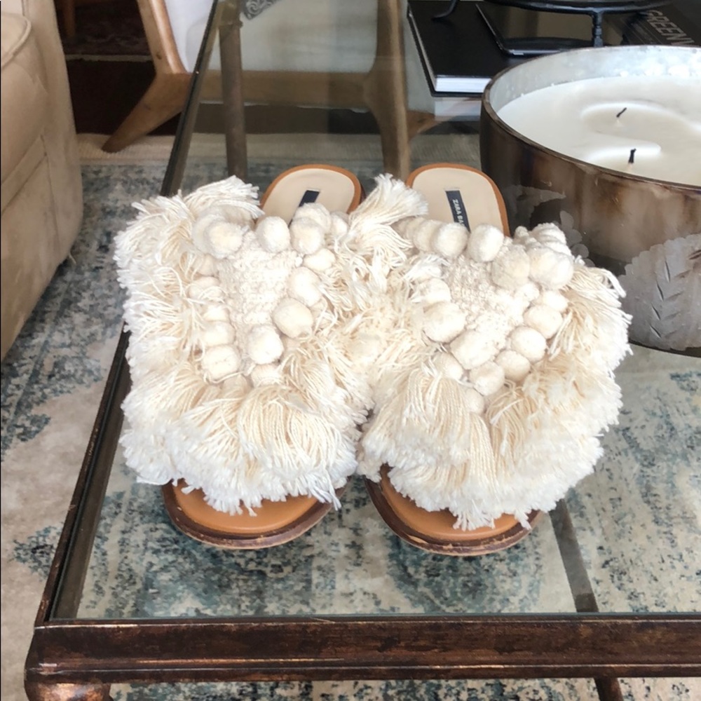 Zara fun tassel mules